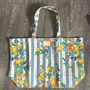 SOLD Sézane Momoni lemon tote gift set